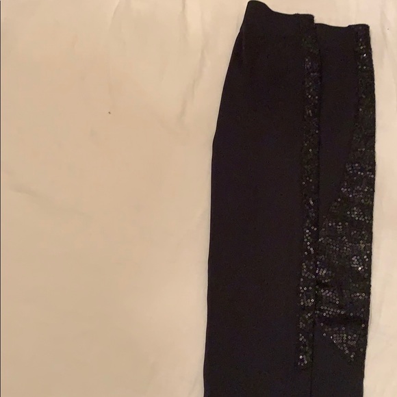 NWOT bebe black leggings with black sequins - Picture 8 of 10